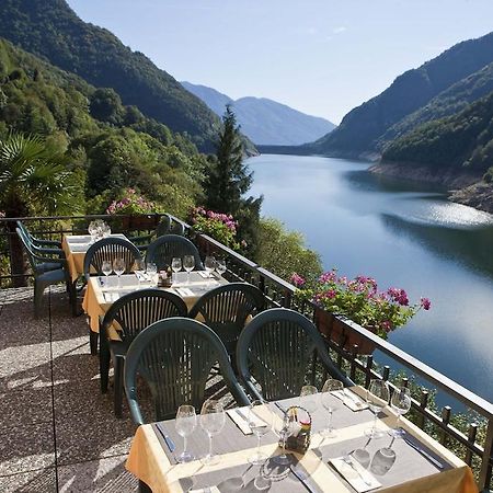 Hotel Al Lago Vogorno ภายนอก รูปภาพ